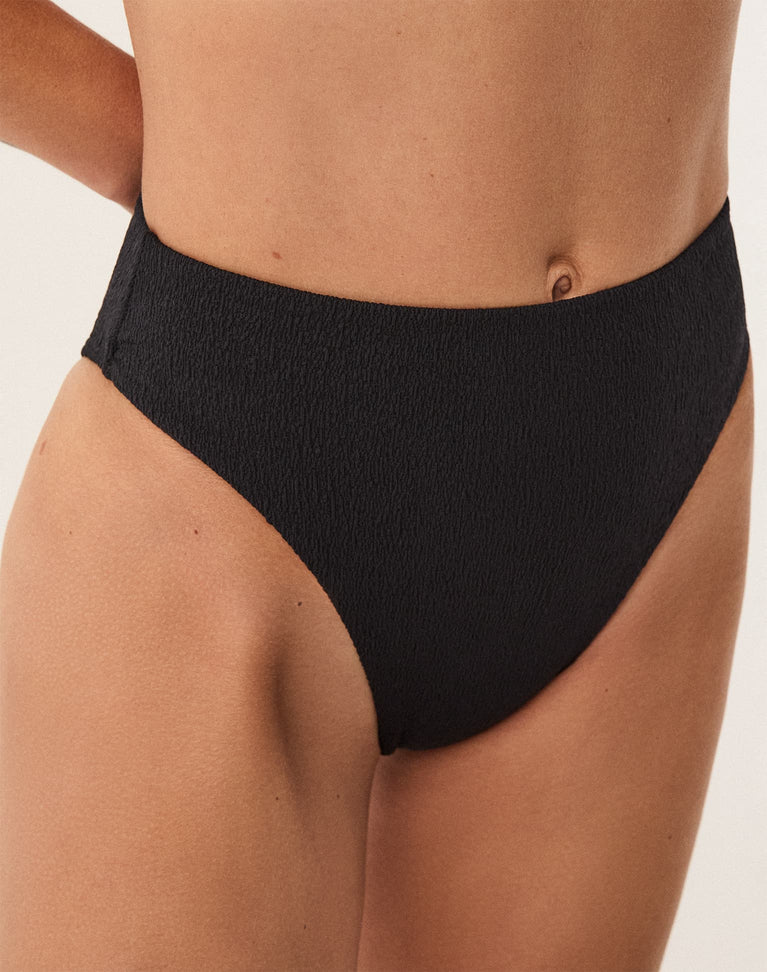 Firenze Gigi Hot Pant Bottom - Black Brazilian / XS