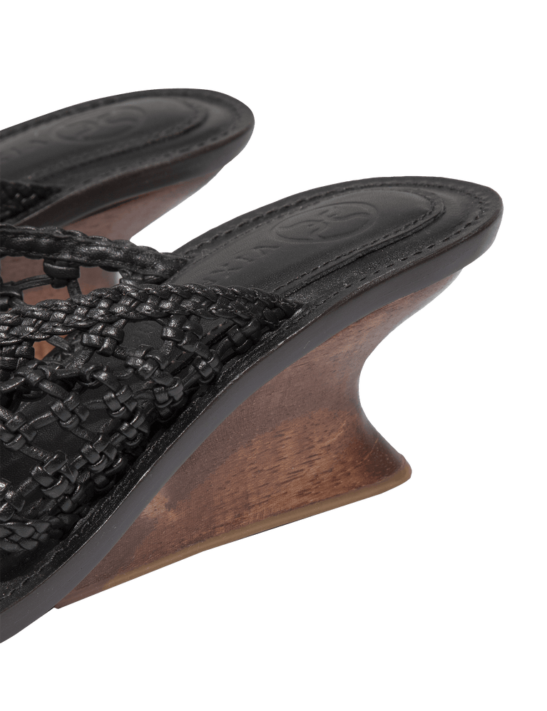 Braided Dahila Mule - Black 6