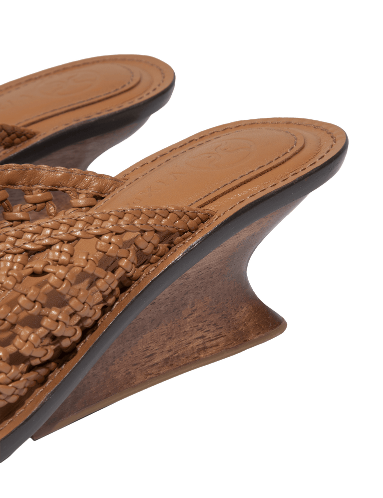 Braided Dahila Mule - Caramel 6