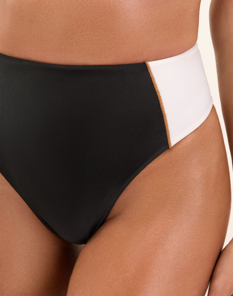 Morgan Gigi Hot Pant Bottom - Black Brazilian / XS