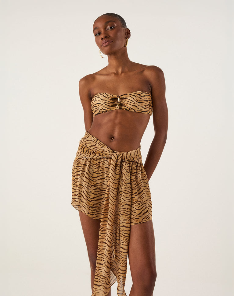 Rosie Short - Savage XS