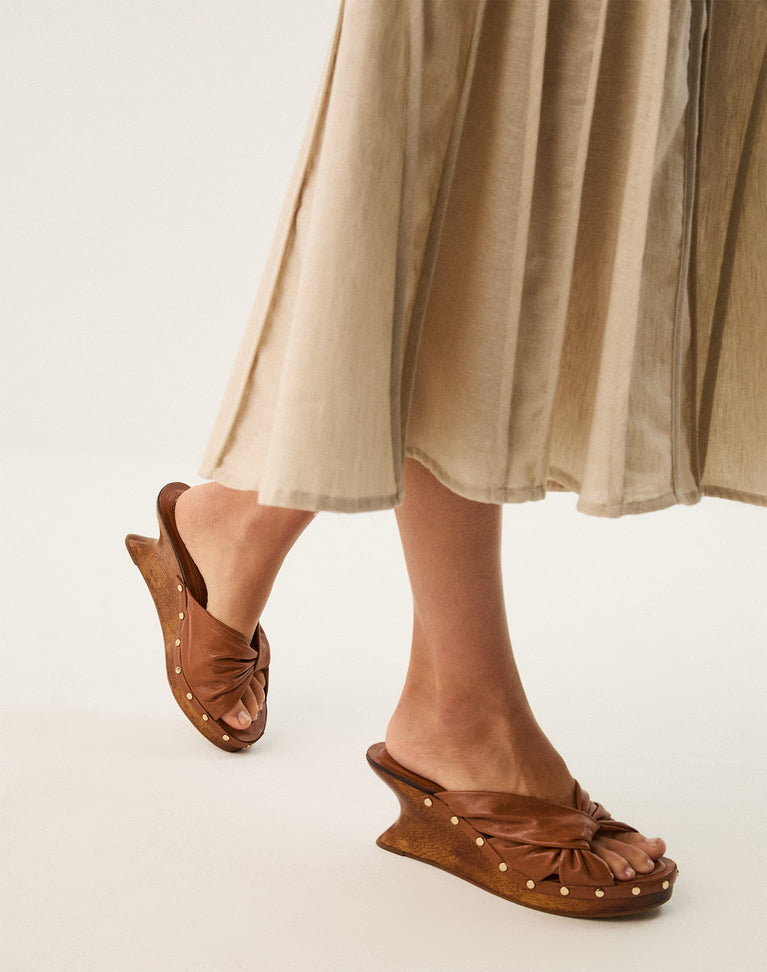 Grace Sandals - Caramel 6